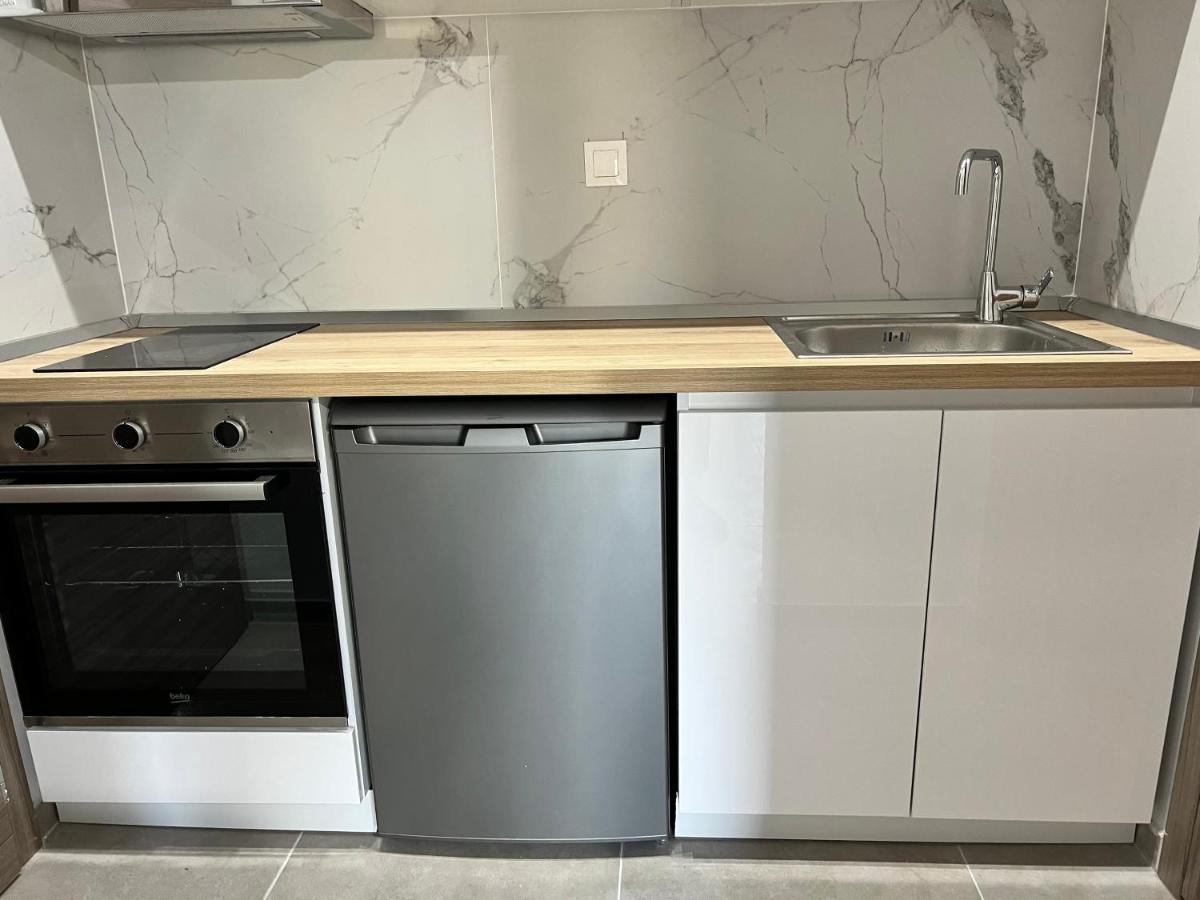 Aurora Apartments Vrasná Zewnętrze zdjęcie