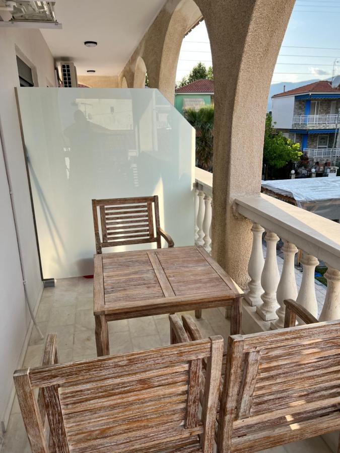 Aurora Apartments Vrasná Zewnętrze zdjęcie