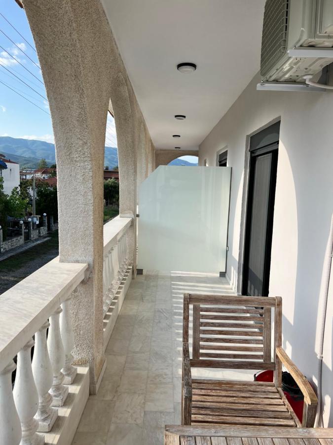 Aurora Apartments Vrasná Zewnętrze zdjęcie