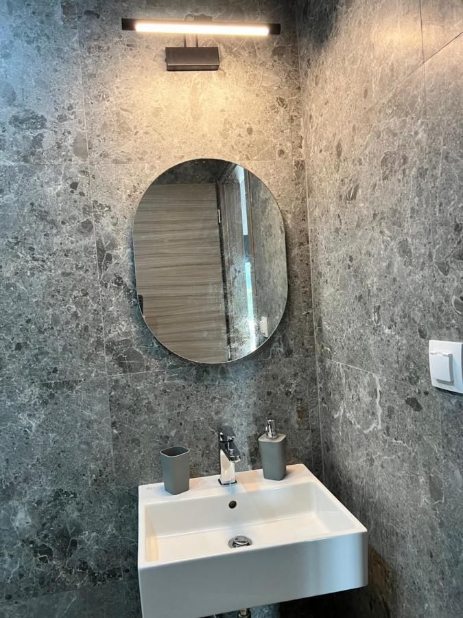 Aurora Apartments Vrasná Zewnętrze zdjęcie